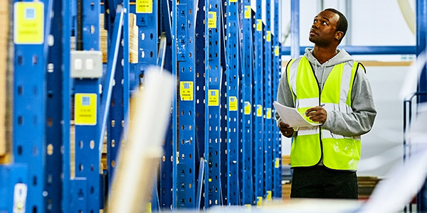 Distribution and Supply Chain_SB_647297406